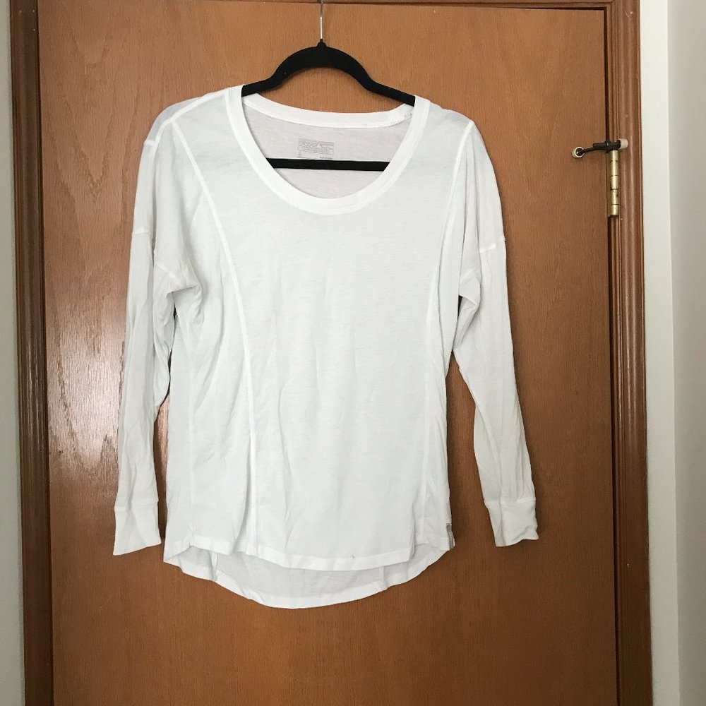 NWOT Patagonia Women's Long-Sleeved Blythewood Top - Small - White